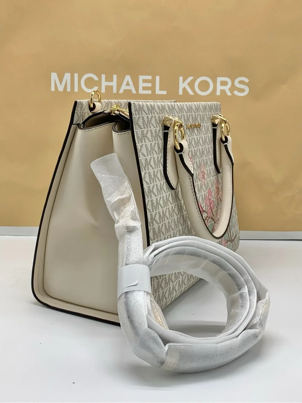Michael Kors Marilyn medium LigCream Signature Satchel with Pink Floral Accents